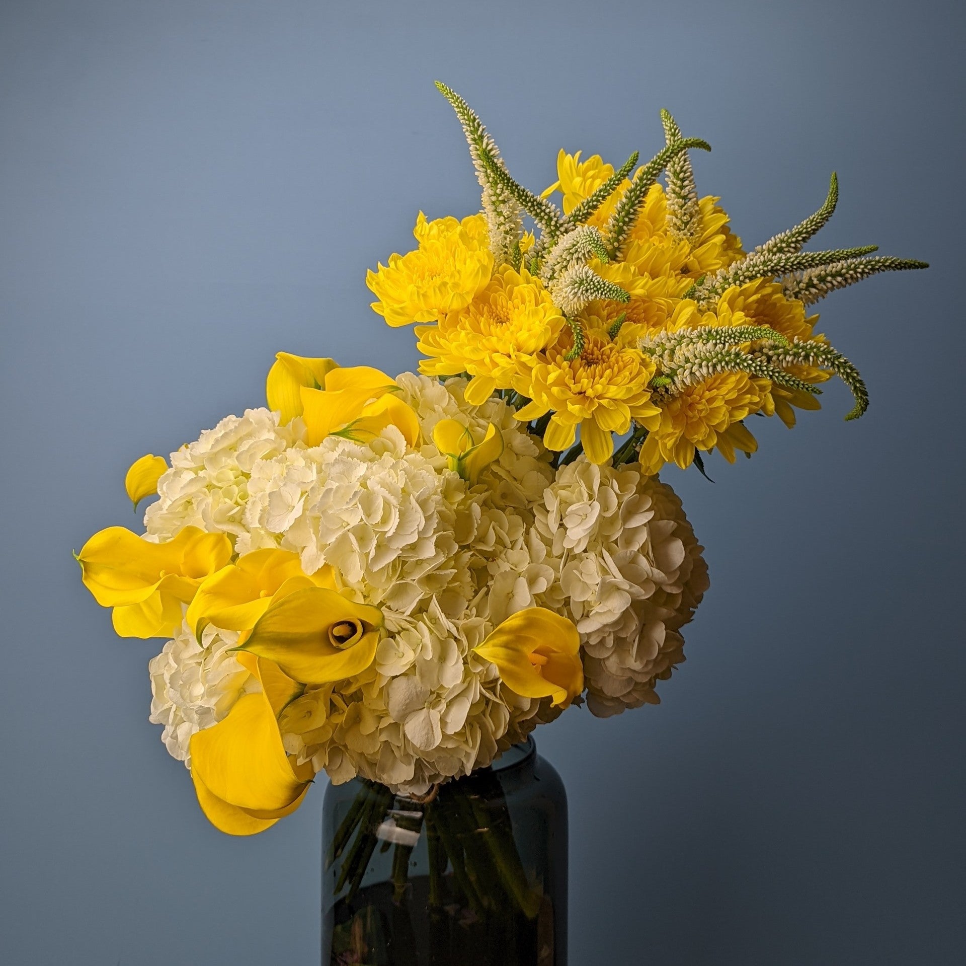 Administrative Professionals' Day Flowers - Pourquoi pas fleurs