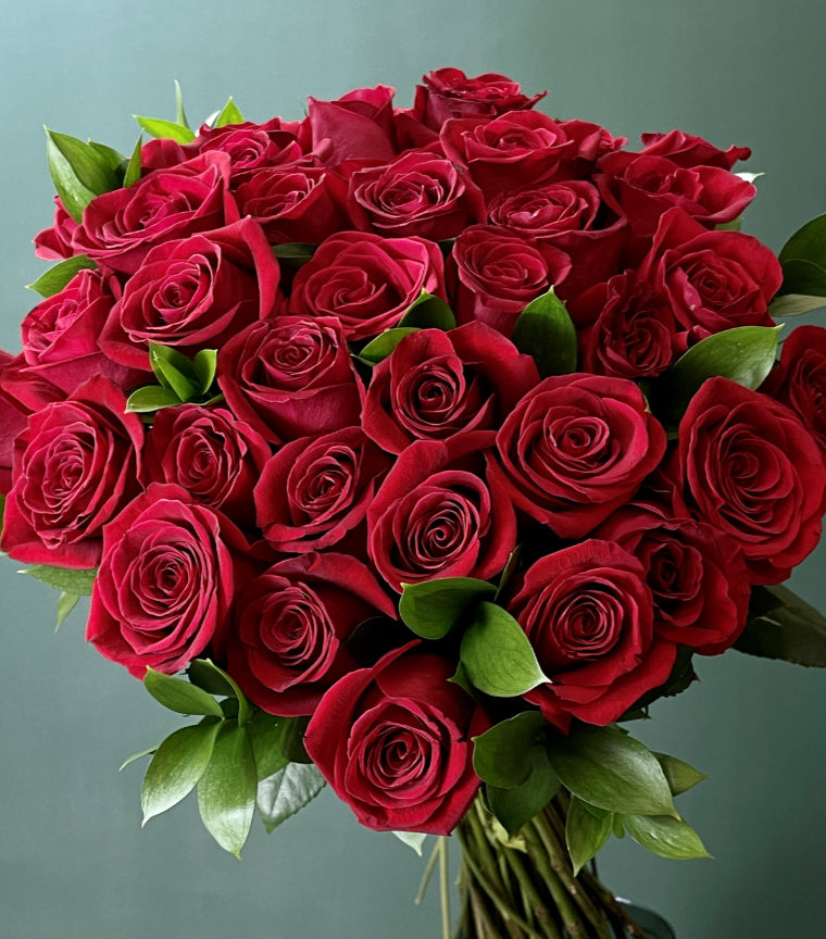 12 Long Stem Red Roses