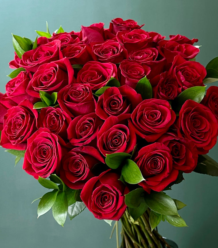 30 Long Stem Red Roses